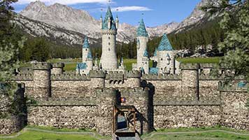 3-D rendering of Ärqüāvēă’s Keep by the author, Michael R.R. McLaughlin
